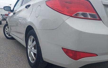 Hyundai Solaris II рестайлинг, 2015 год, 849 000 рублей, 5 фотография