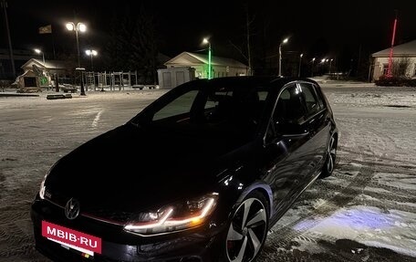 Volkswagen Golf GTI VII, 2018 год, 2 700 000 рублей, 5 фотография