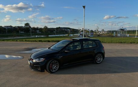 Volkswagen Golf GTI VII, 2018 год, 2 700 000 рублей, 12 фотография