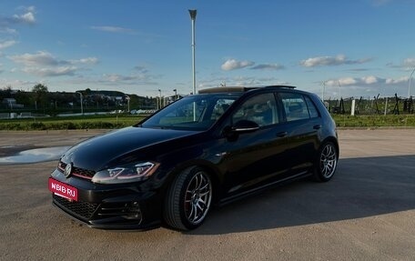 Volkswagen Golf GTI VII, 2018 год, 2 700 000 рублей, 13 фотография