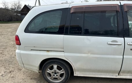 Nissan Liberty, 2000 год, 350 000 рублей, 4 фотография