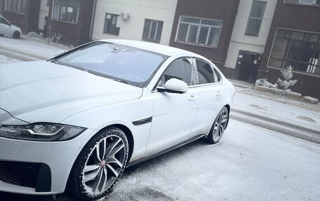 Jaguar XF II, 2016 год, 3 100 000 рублей, 6 фотография