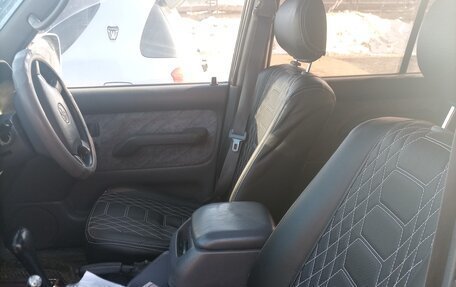 Toyota Land Cruiser Prado 90 рестайлинг, 1998 год, 1 500 000 рублей, 4 фотография