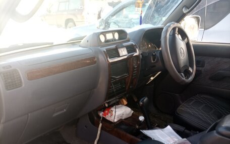 Toyota Land Cruiser Prado 90 рестайлинг, 1998 год, 1 500 000 рублей, 5 фотография
