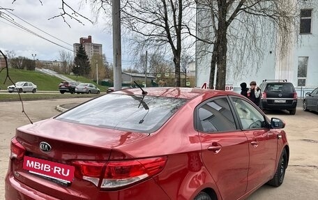 KIA Rio III рестайлинг, 2015 год, 990 000 рублей, 4 фотография