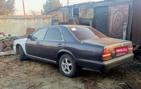 Nissan Cedric VIII, 1995 год, 310 000 рублей, 3 фотография