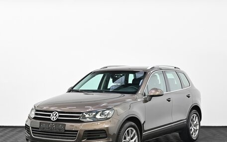 Volkswagen Touareg III, 2011 год, 2 099 000 рублей, 3 фотография