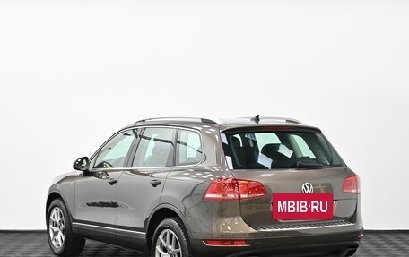 Volkswagen Touareg III, 2011 год, 2 099 000 рублей, 4 фотография