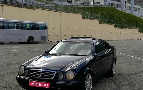Mercedes-Benz CLK-Класс, 1999 год, 445 000 рублей, 1 фотография