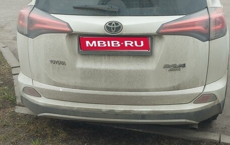 Toyota RAV4, 2017 год, 2 200 000 рублей, 1 фотография