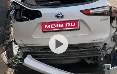 Toyota Highlander, 2022 год, 1 000 000 рублей, 1 фотография