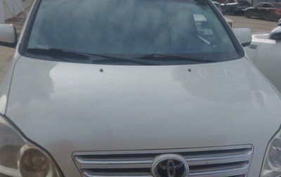 Toyota Ipsum II, 2004 год, 300 000 рублей, 1 фотография