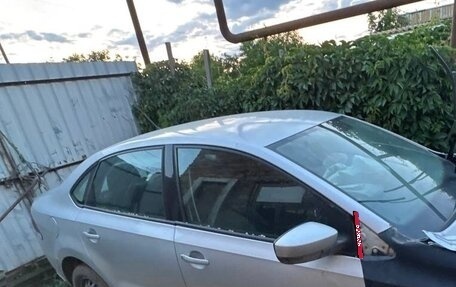 Volkswagen Polo VI (EU Market), 2011 год, 180 000 рублей, 1 фотография