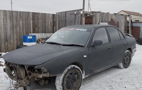 Mitsubishi Galant VIII, 1992 год, 80 000 рублей, 1 фотография