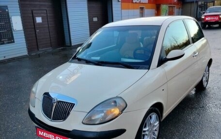 Lancia Ypsilon II (Type 843) рестайлинг, 2004 год, 300 000 рублей, 1 фотография