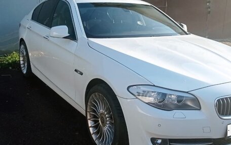 BMW 5 серия, 2011 год, 1 200 000 рублей, 1 фотография