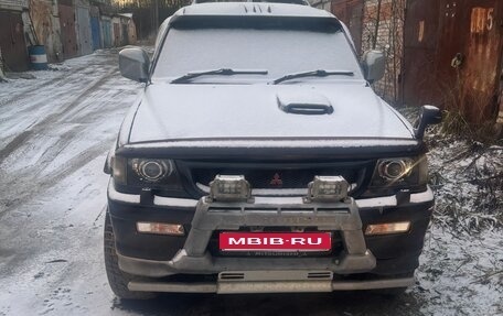 Mitsubishi Challenger I рестайлинг, 1998 год, 300 000 рублей, 1 фотография