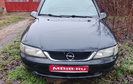 Opel Vectra B рестайлинг, 1998 год, 150 000 рублей, 1 фотография