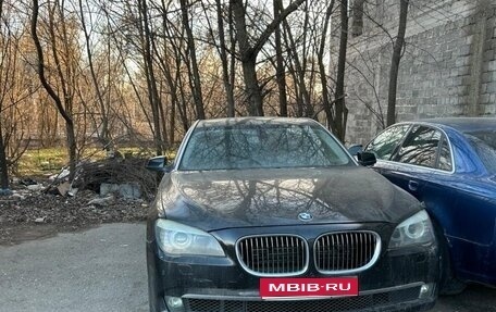 BMW 7 серия, 2010 год, 800 000 рублей, 1 фотография