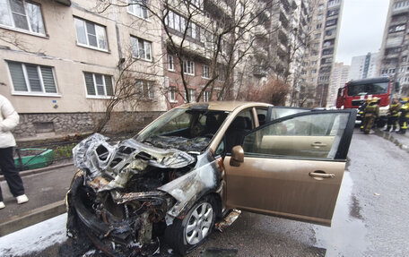 Nissan Tiida, 2008 год, 240 000 рублей, 1 фотография