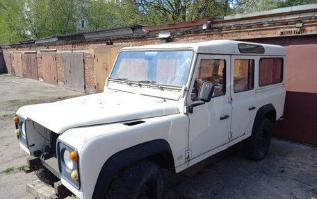 Land Rover Defender I, 1993 год, 860 000 рублей, 1 фотография