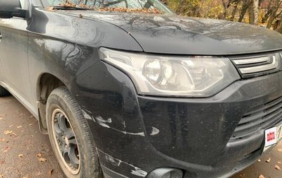 Mitsubishi Outlander III рестайлинг 3, 2012 год, 950 000 рублей, 1 фотография