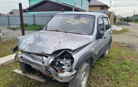 Chevrolet Niva I рестайлинг, 2013 год, 185 172 рублей, 1 фотография