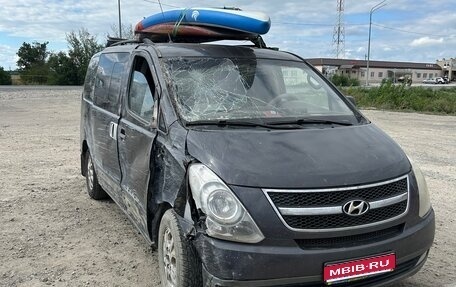 Hyundai H-1 II рестайлинг, 2008 год, 650 000 рублей, 1 фотография