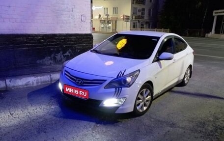Hyundai Solaris II рестайлинг, 2016 год, 650 000 рублей, 1 фотография