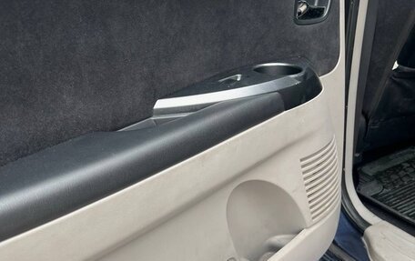 Mitsubishi Grandis, 2005 год, 800 000 рублей, 14 фотография