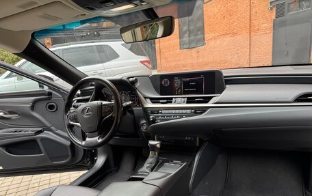 Lexus ES VII, 2019 год, 3 280 000 рублей, 9 фотография