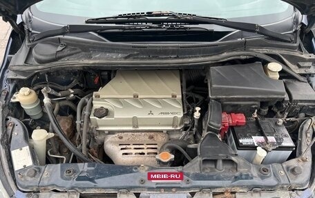 Mitsubishi Grandis, 2005 год, 800 000 рублей, 20 фотография