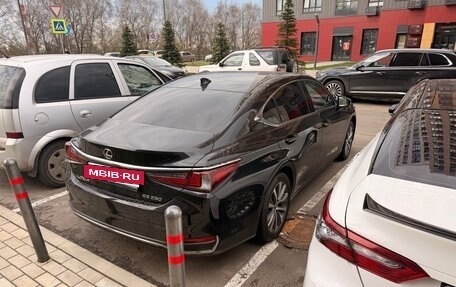 Lexus ES VII, 2019 год, 3 280 000 рублей, 3 фотография