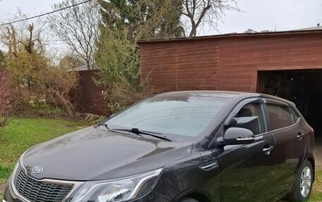 KIA Rio III рестайлинг, 2012 год, 1 000 000 рублей, 2 фотография