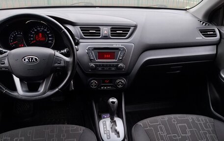 KIA Rio III рестайлинг, 2012 год, 1 000 000 рублей, 8 фотография