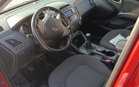 Hyundai ix35 I рестайлинг, 2010 год, 780 000 рублей, 9 фотография