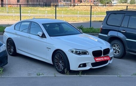 BMW 5 серия, 2016 год, 2 699 999 рублей, 3 фотография