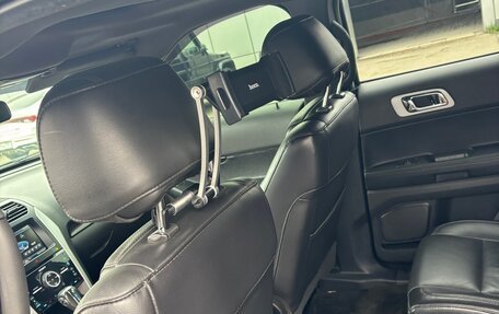 Ford Explorer VI, 2014 год, 1 900 000 рублей, 8 фотография