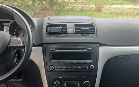 Skoda Yeti I рестайлинг, 2015 год, 1 400 000 рублей, 8 фотография