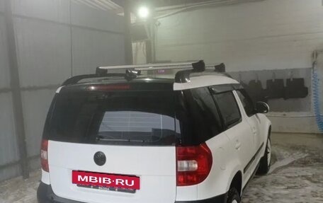 Skoda Yeti I рестайлинг, 2012 год, 900 000 рублей, 2 фотография