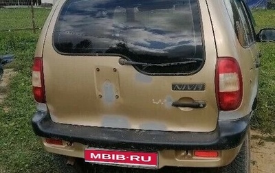 Chevrolet Niva I рестайлинг, 2004 год, 145 000 рублей, 1 фотография