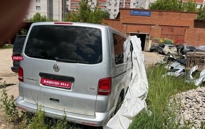 Volkswagen Caravelle T5, 2012 год, 800 000 рублей, 1 фотография