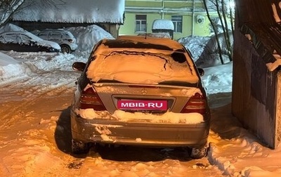 Mercedes-Benz C-Класс, 2003 год, 420 000 рублей, 1 фотография