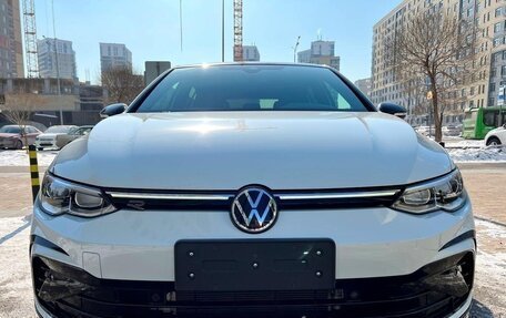 Volkswagen Golf VIII, 2023 год, 2 000 000 рублей, 1 фотография