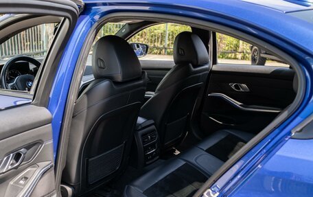 BMW 3 серия, 2019 год, 3 450 000 рублей, 17 фотография