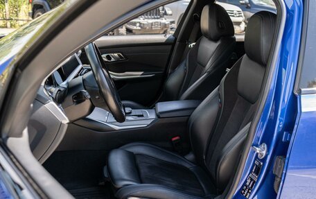 BMW 3 серия, 2019 год, 3 450 000 рублей, 16 фотография