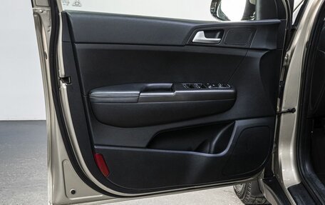 KIA Sportage IV рестайлинг, 2017 год, 1 950 000 рублей, 11 фотография