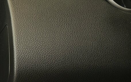 Nissan Tiida, 2010 год, 560 000 рублей, 8 фотография