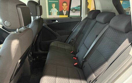 Volkswagen Tiguan I, 2012 год, 1 159 000 рублей, 13 фотография