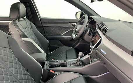 Audi Q3, 2025 год, 4 960 000 рублей, 13 фотография